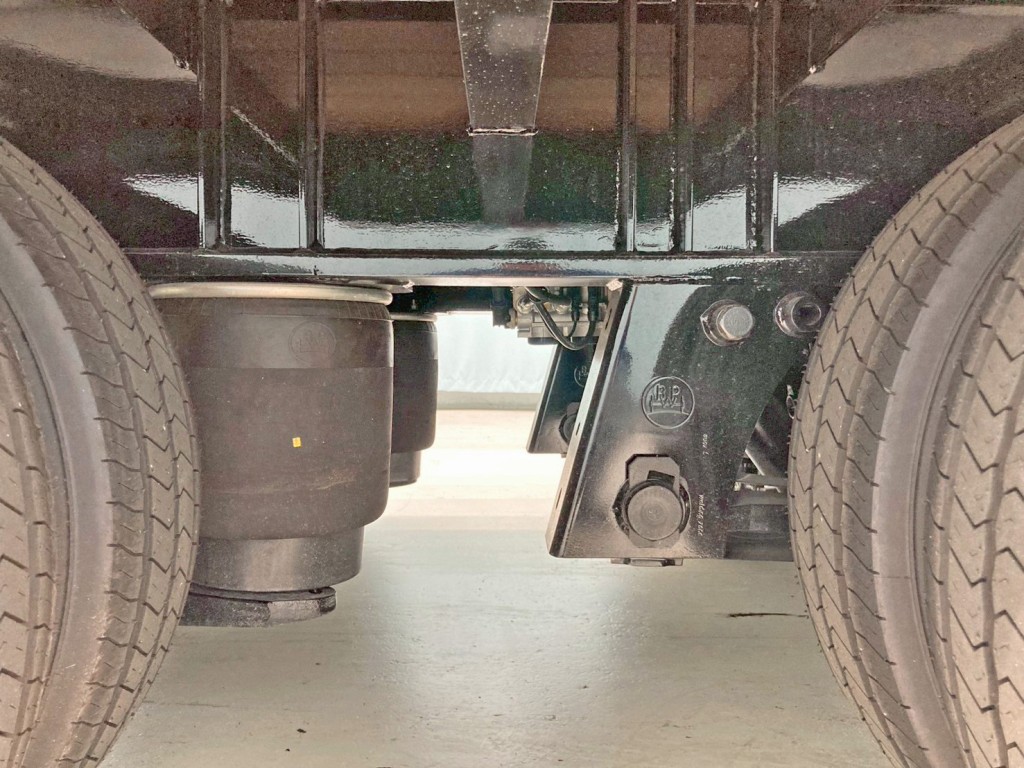 エアサスです。|トレクス  PLR229AZの写真5