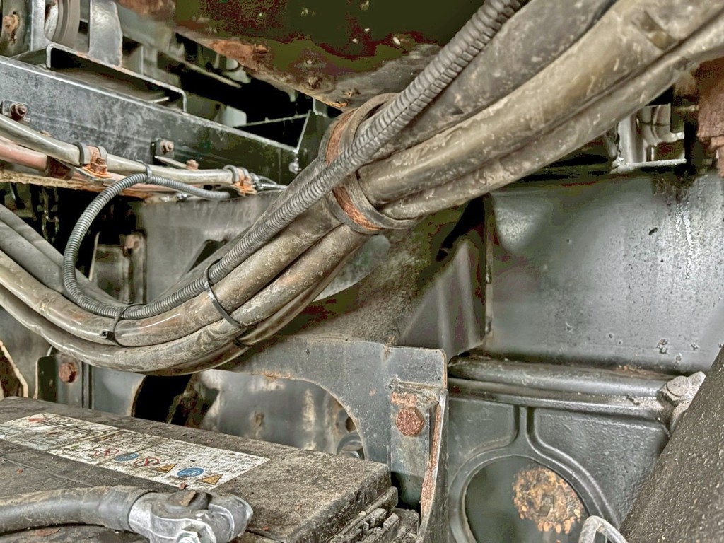 シャーシの状態です。|いすゞ フォワード 2PG-FTR90V2改の写真6