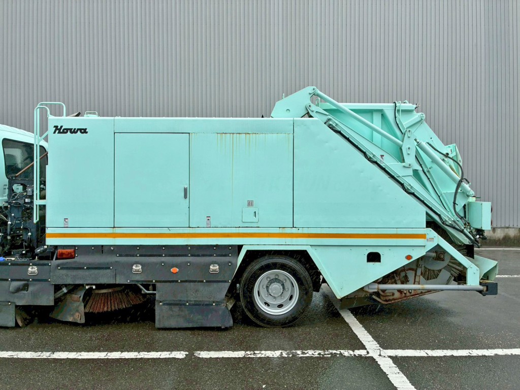 ボディーの外観状態です。(運転席側)|いすゞ フォワード 2PG-FTR90V2改の写真16