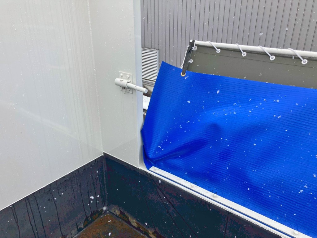 運転席側ストッパーの状態です。(ピン差し込み式)|日野 プロフィア QKG-FS1EKDAの写真14