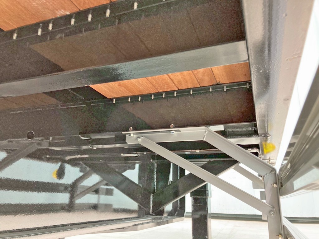 シャーシとネタの状態です。(横ネタは鉄製です)|トレクス PLB34114改の写真7