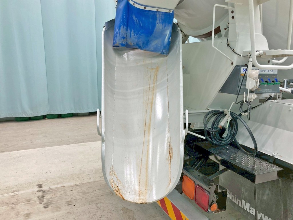 シュートの状態です。|いすゞ ギガ 2KG-CXZ77CTの写真13