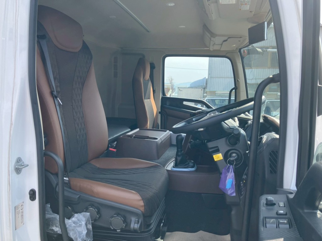日野 プロフィア 2KG-FW1AHCの写真7