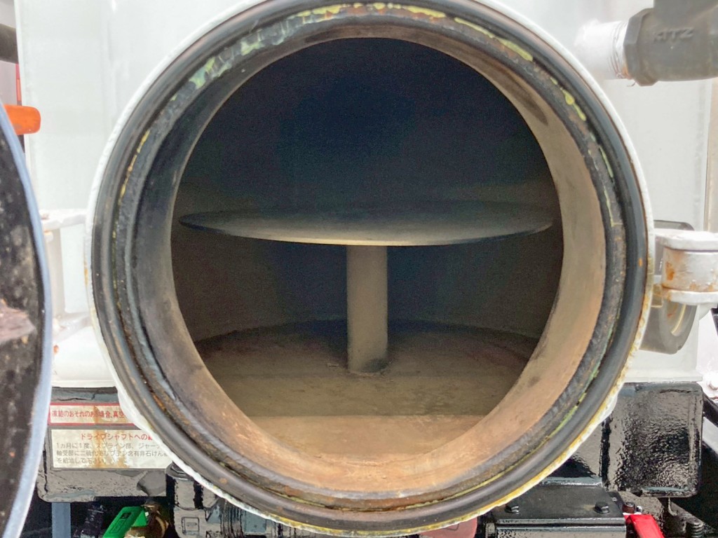 第2分離機内部の状態です。|いすゞ フォワード SKG-FSR90S2の写真23