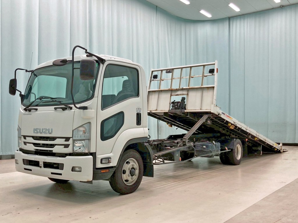 いすゞ フォワード TKG-FRR90S1(2WD)の写真1