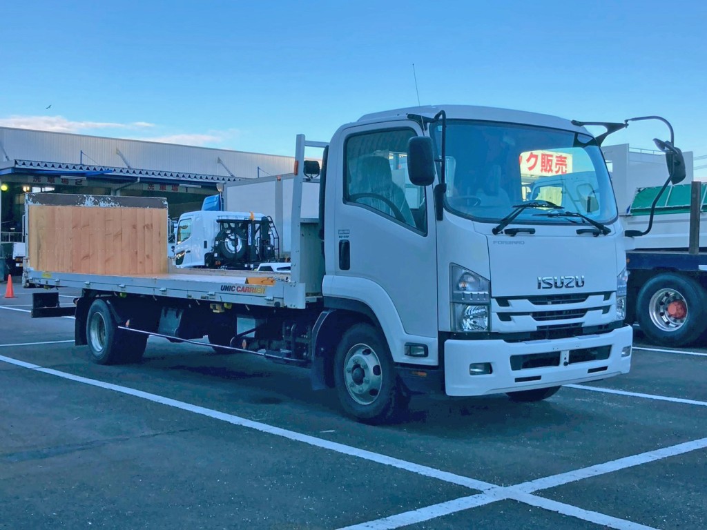 いすゞ フォワード TKG-FRR90S1(2WD)の写真2