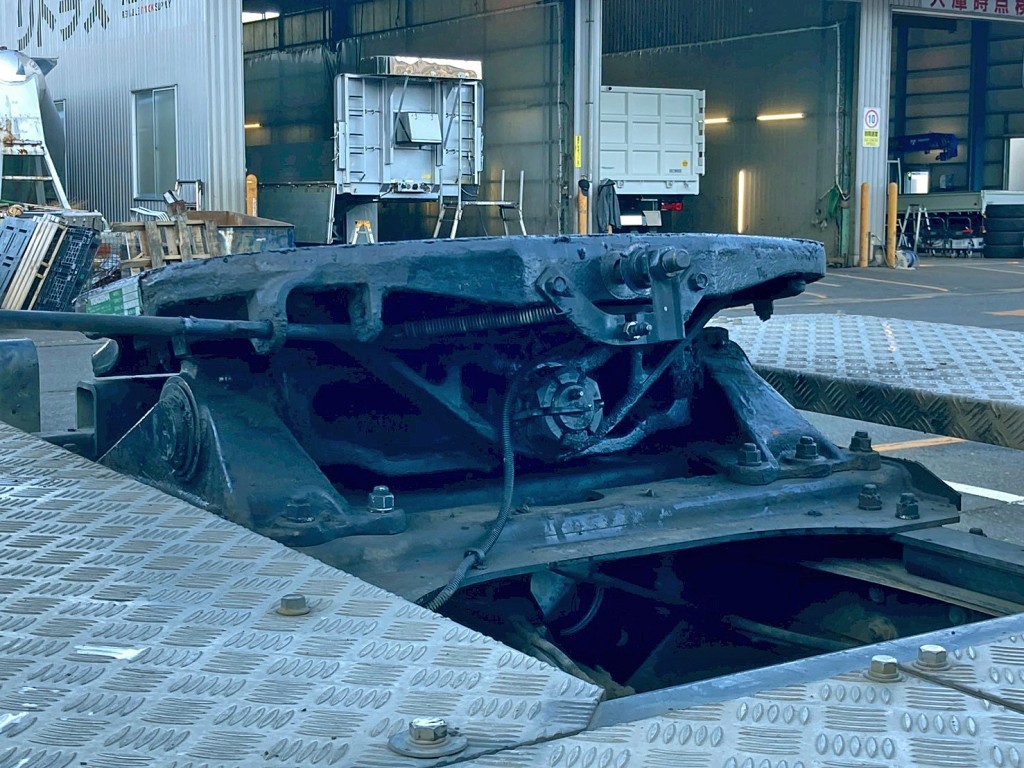 十字カプラです。|三菱 スーパーグレート 2KG-FV70HJRの写真25