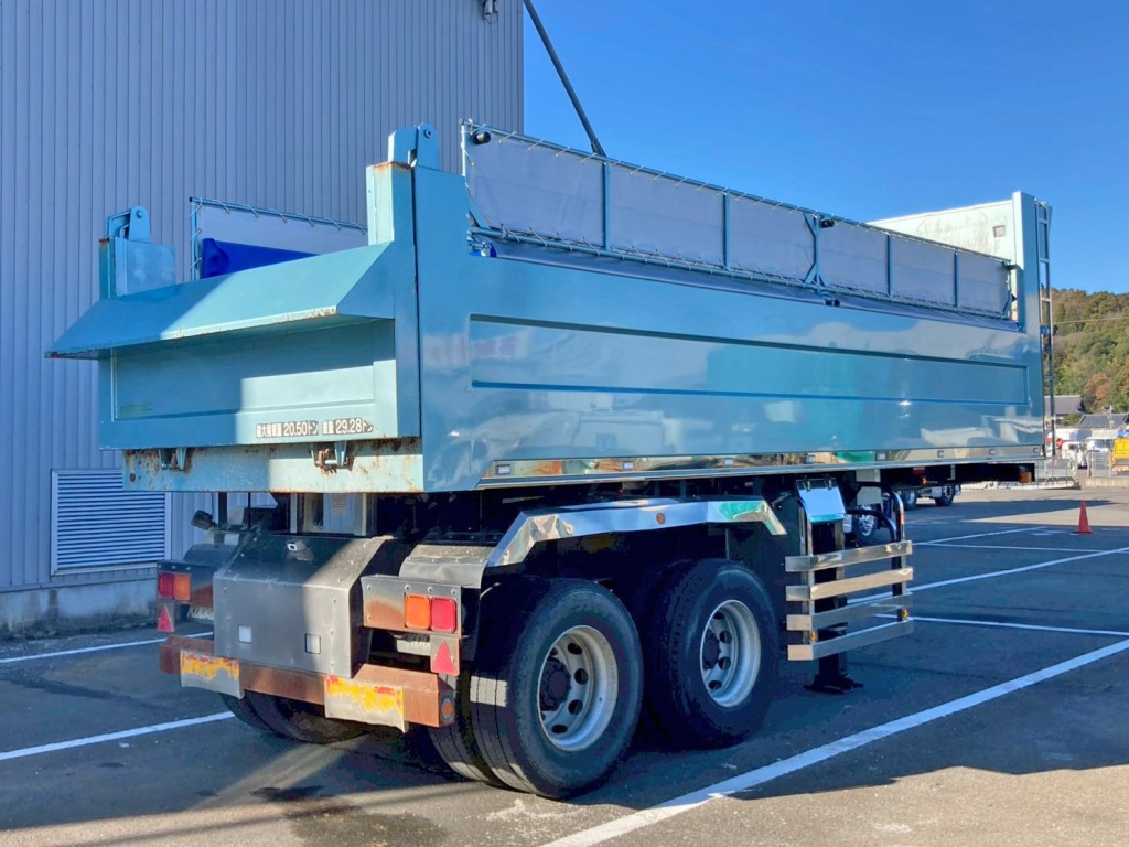 リヤフェンダー・サイドレール・サイドバンパーはステンレス製です。|コダイラ  KDLR221AXの写真3