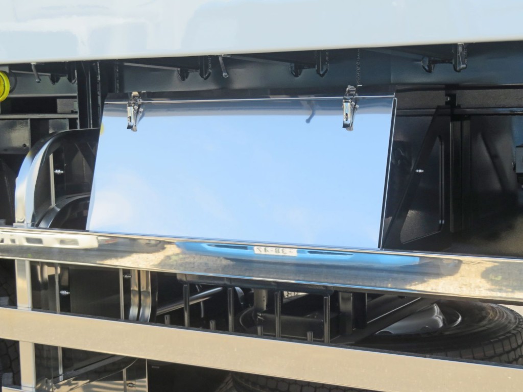 工具箱はステンレス製です。|コダイラ  KFL32改の写真14