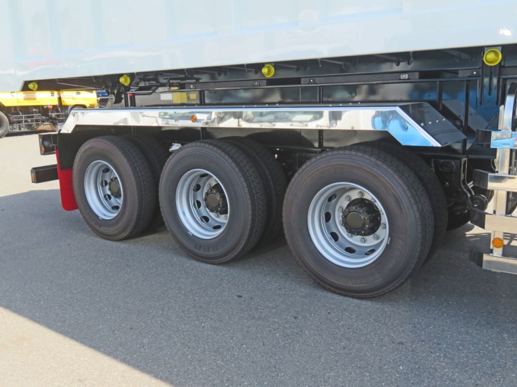 3軸です。|コダイラ  KFL32改の写真15