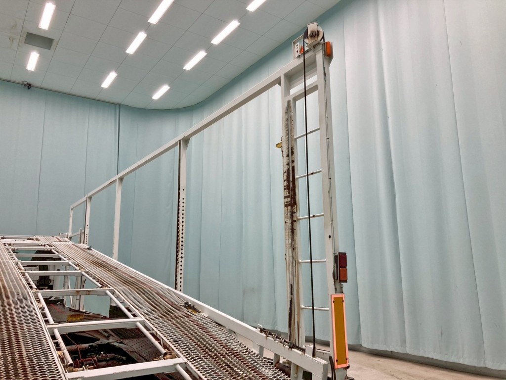 2Fフロアーの昇降はワイヤー式です。|三菱 ファイター LDG-FQ62Fの写真19