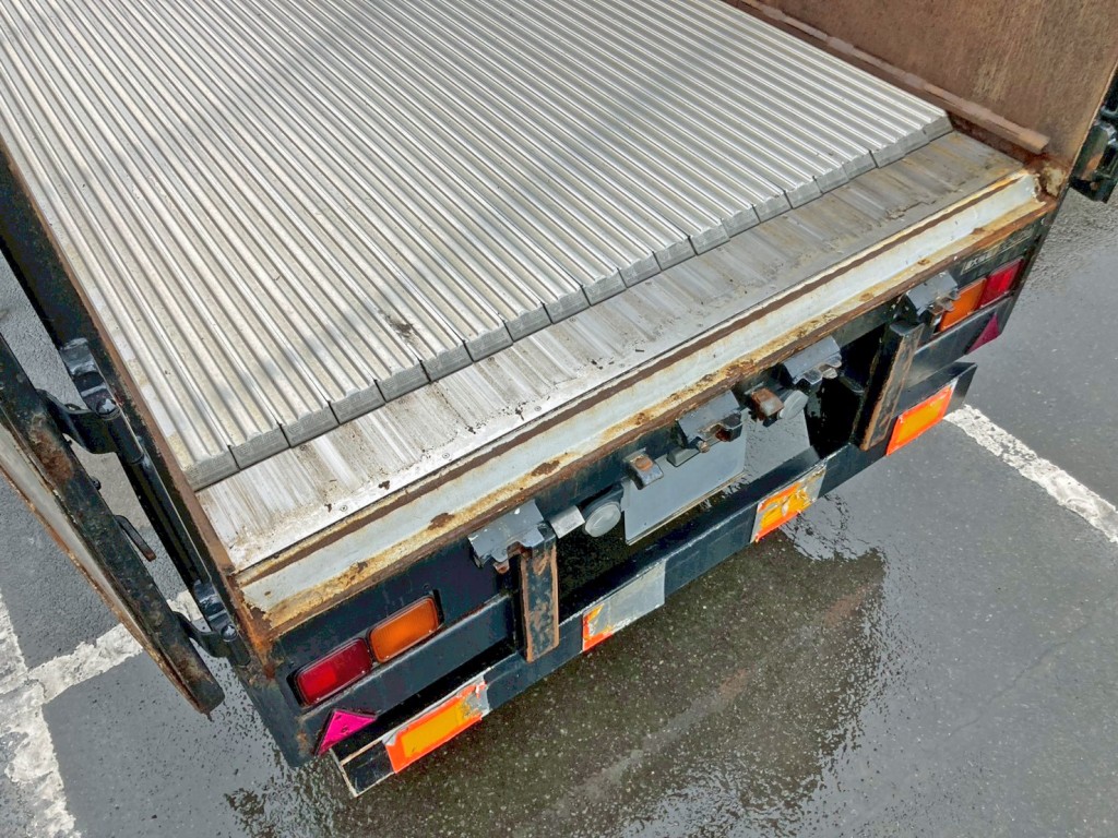 ムービングフロアー作動時の状態です。|トレクス  PFB34113改の写真18