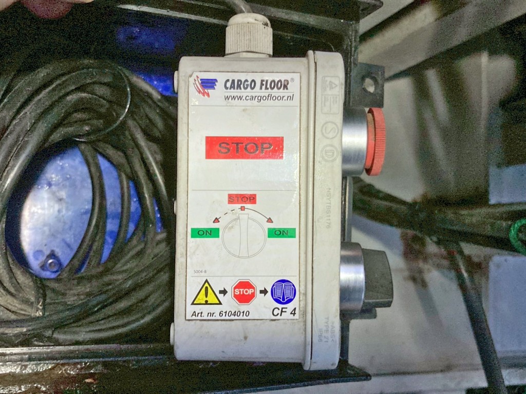 スイッチの操作説明図です。|トレクス PFB34113改の写真30