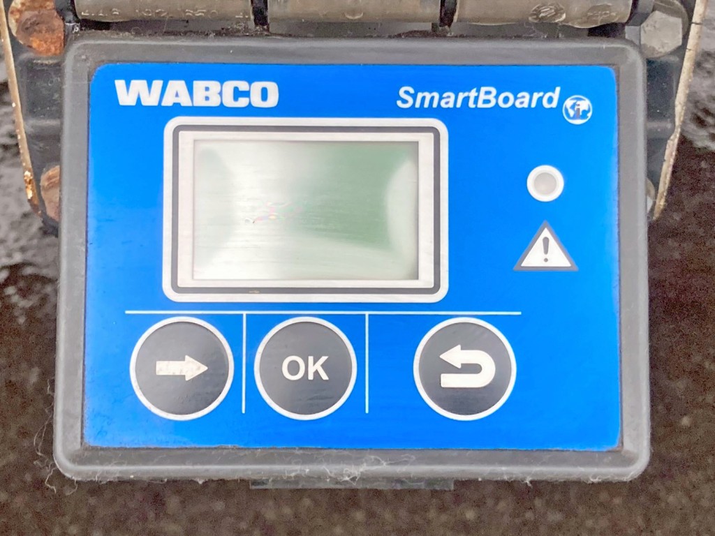 スマートボード付きです。|トレクス PFB34113改の写真36