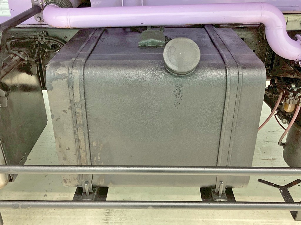 燃料タンクは200Lです。|UDトラックス クオン QDG-CV5YLの写真29