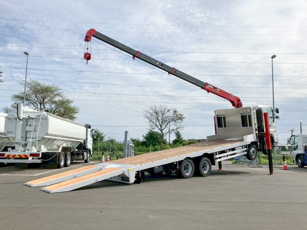 日野 プロフィア 2DG-FW1AHCの写真4