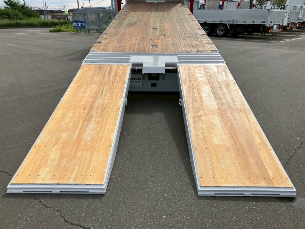 日野 プロフィア 2DG-FW1AHCの写真10