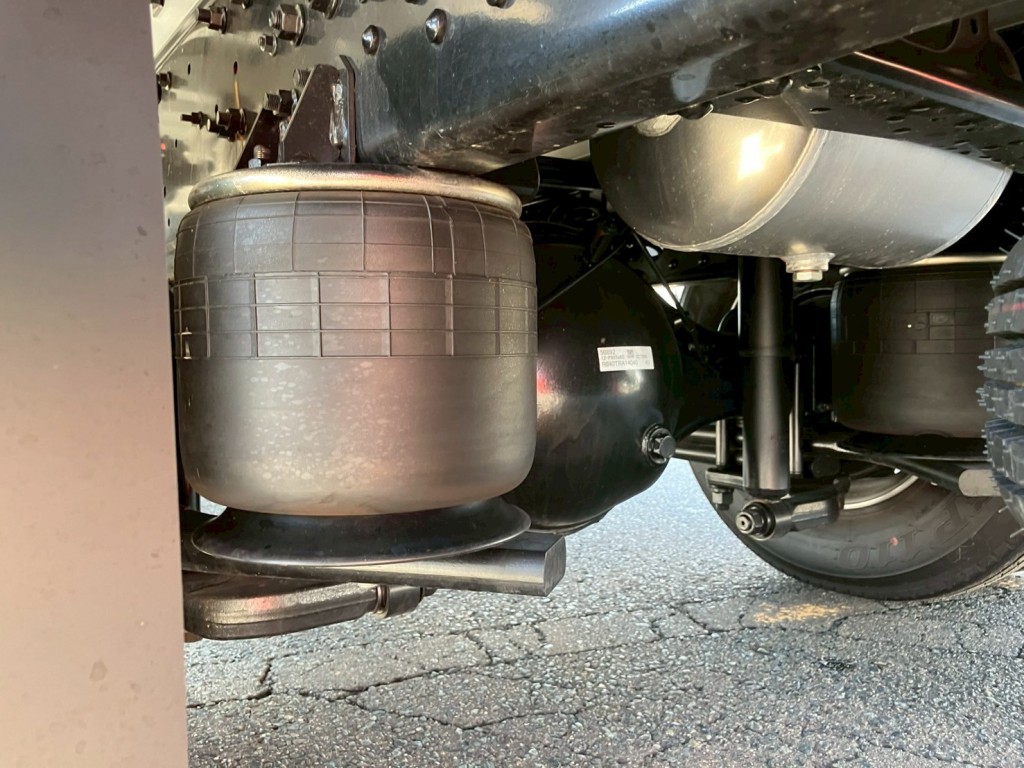 三菱 ファイター 2KG-FK65F(2WD)の写真5