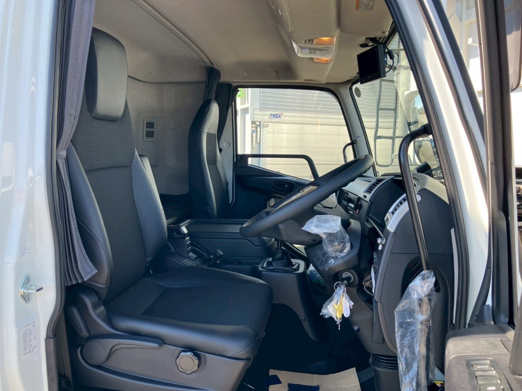 三菱 ファイター 2KG-FK65F(2WD)の写真7