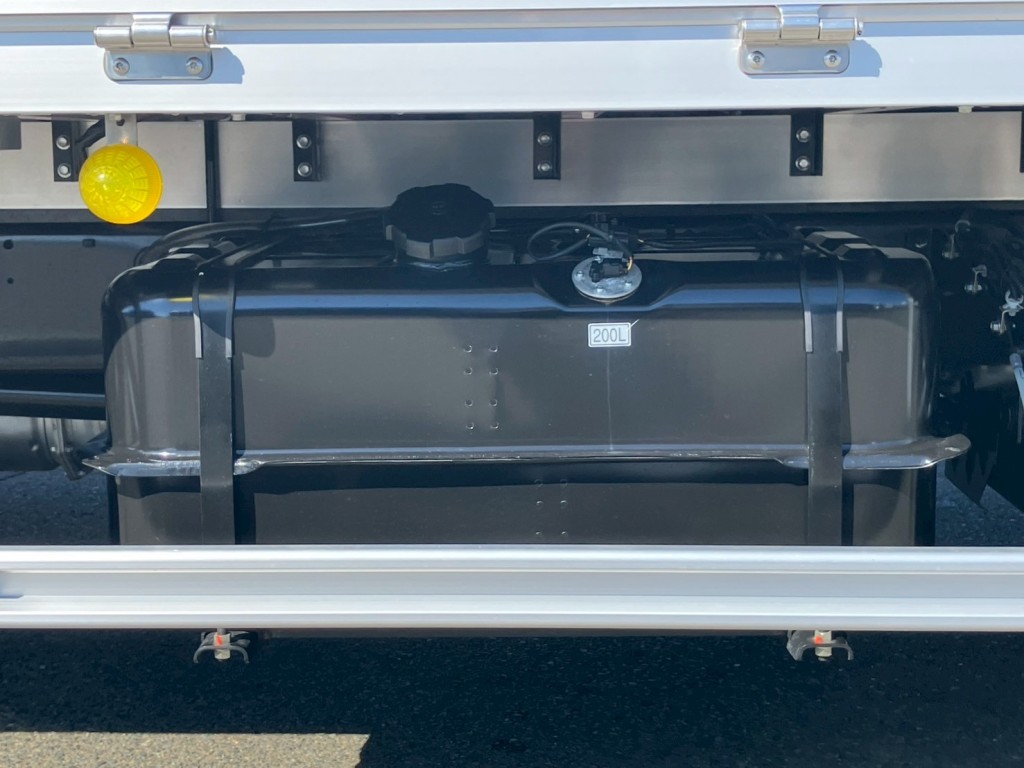 三菱 ファイター 2KG-FK65F(2WD)の写真12