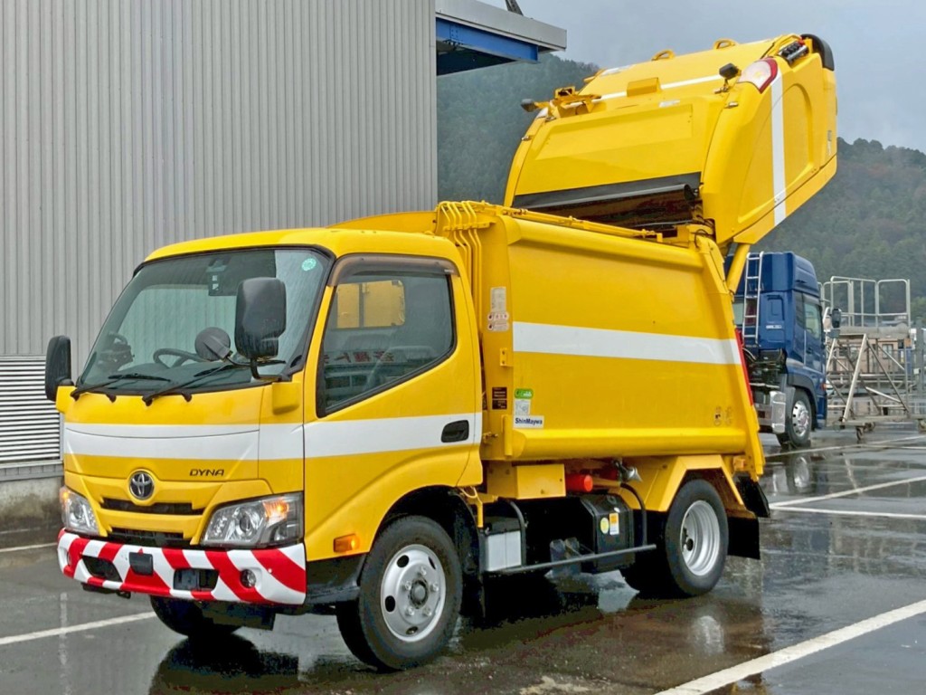 トヨタ カゼット 2RG-XZU605A(2WD)の写真1