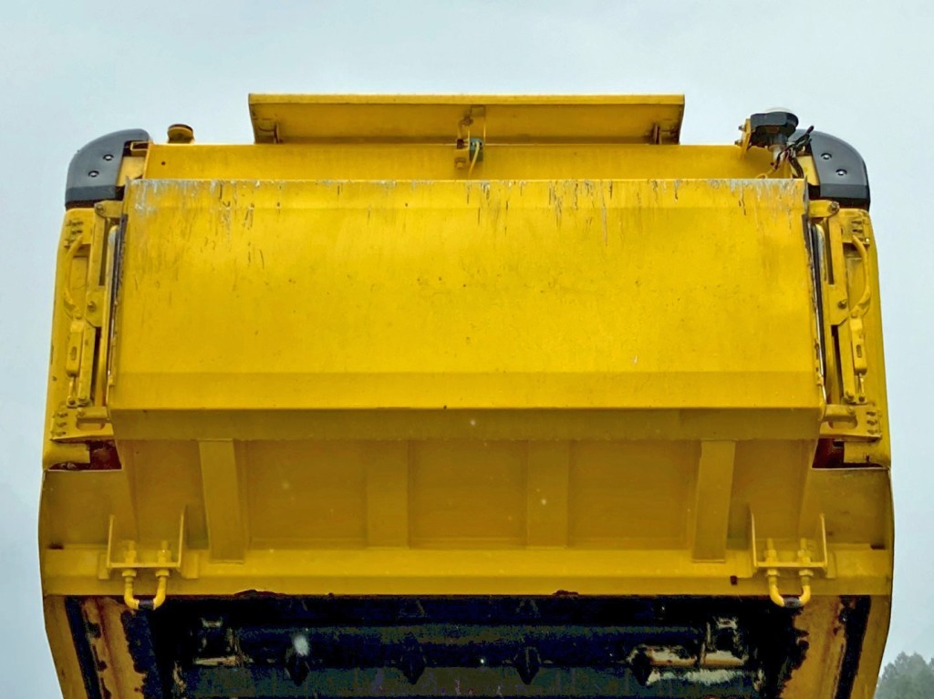 汚水タンク底面の状態です。|トヨタ カゼット 2RG-XZU605A(2WD)の写真10