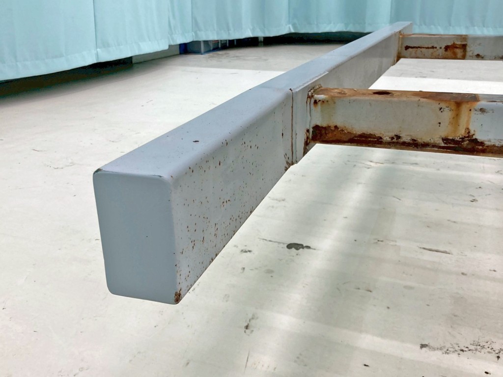 リヤバンパー運転席側に少々曲がりがあります。|フルハーフ KFKGG340S改の写真20