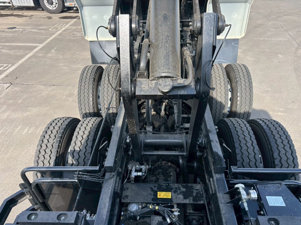 日野 プロフィア 2DG-FS1AGEの写真17