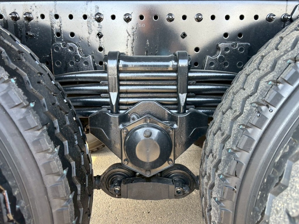 リーフサスです。|日野 プロフィア 2DG-FS1AGEの写真5