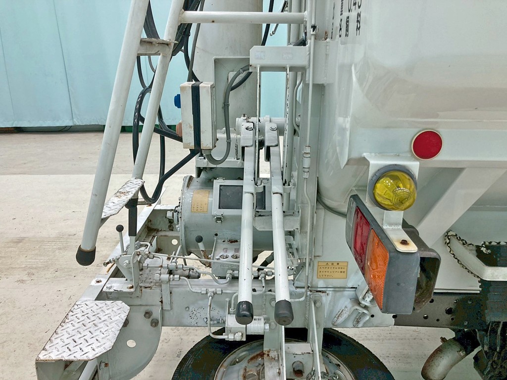 三菱 キャンター PA-FE73DB(2WD)の写真19