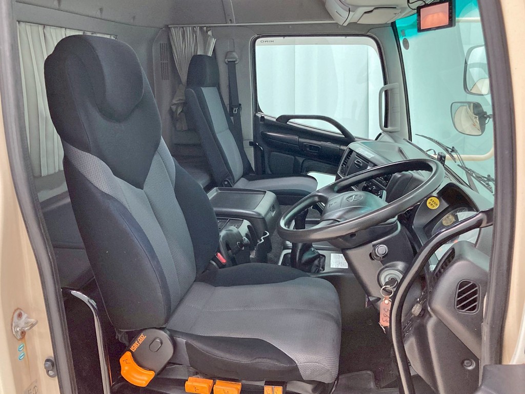 日野 プロフィア LKG-FR1APBAの写真7