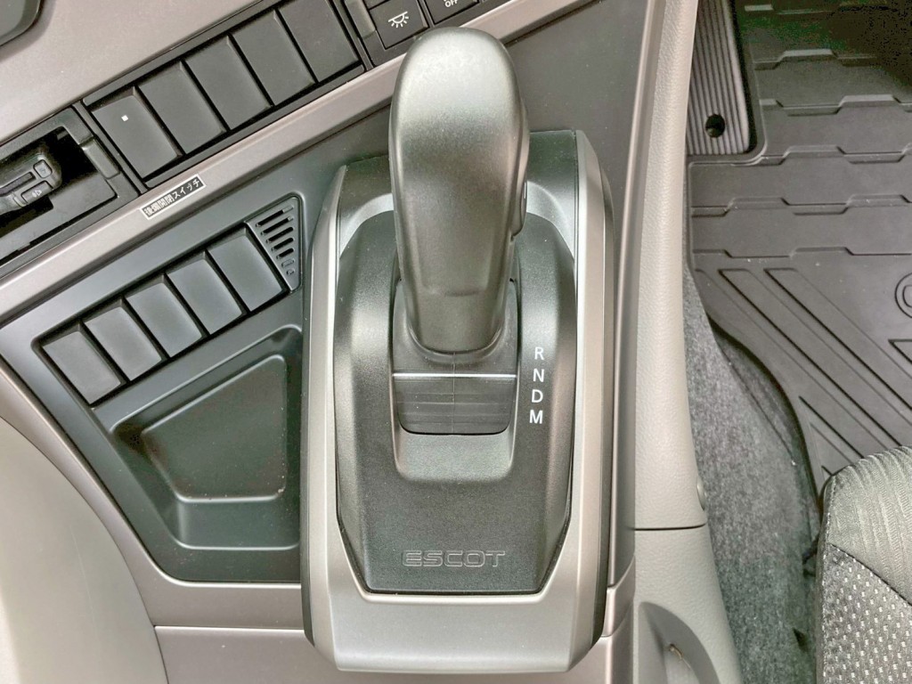 エスコットⅥです。|UDトラックス  2DG-GW6ELHの写真20