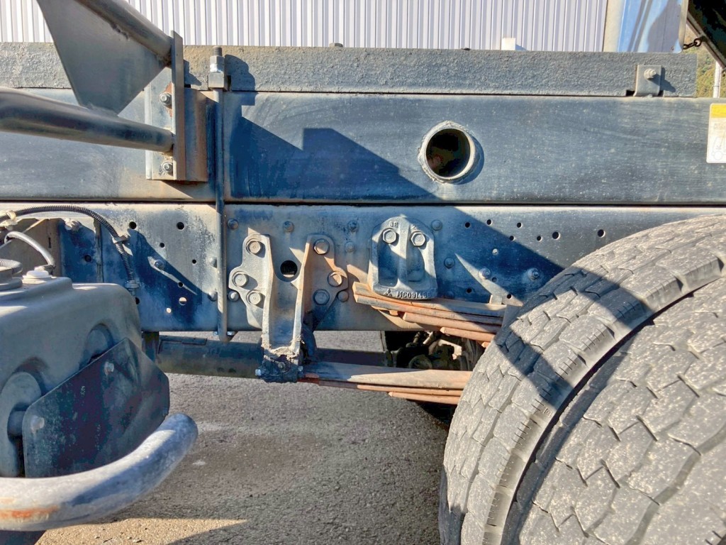 リーフサスです。|三菱 ファイター QKG-FK72FZの写真5