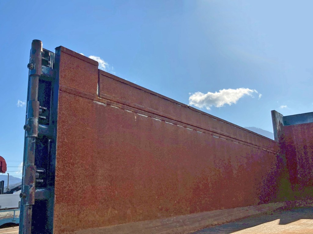 助手席側アオリ上部は開きます。|三菱 ファイター QKG-FK72FZの写真13