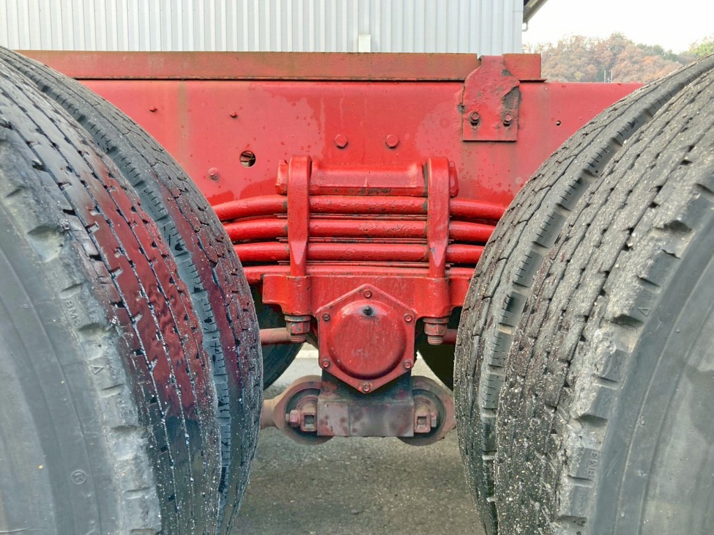 リーフサスです。|UDトラックス クオン QPG-CD5ZLの写真5