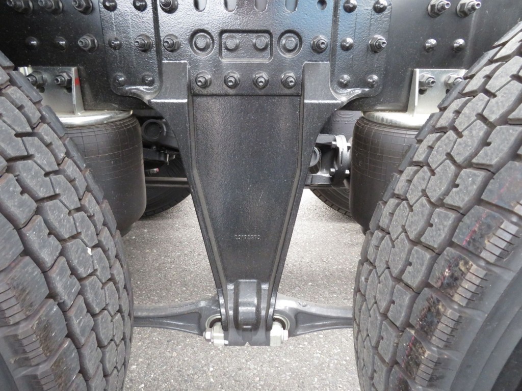 エアサスです。|UDトラックス クオン 2DG-GW6EAHの写真5