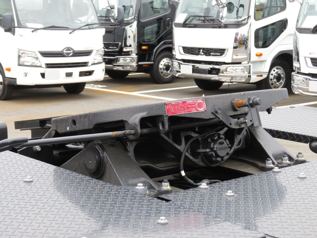 ダブルカプラです。|UDトラックス クオン 2DG-GW6EAHの写真12