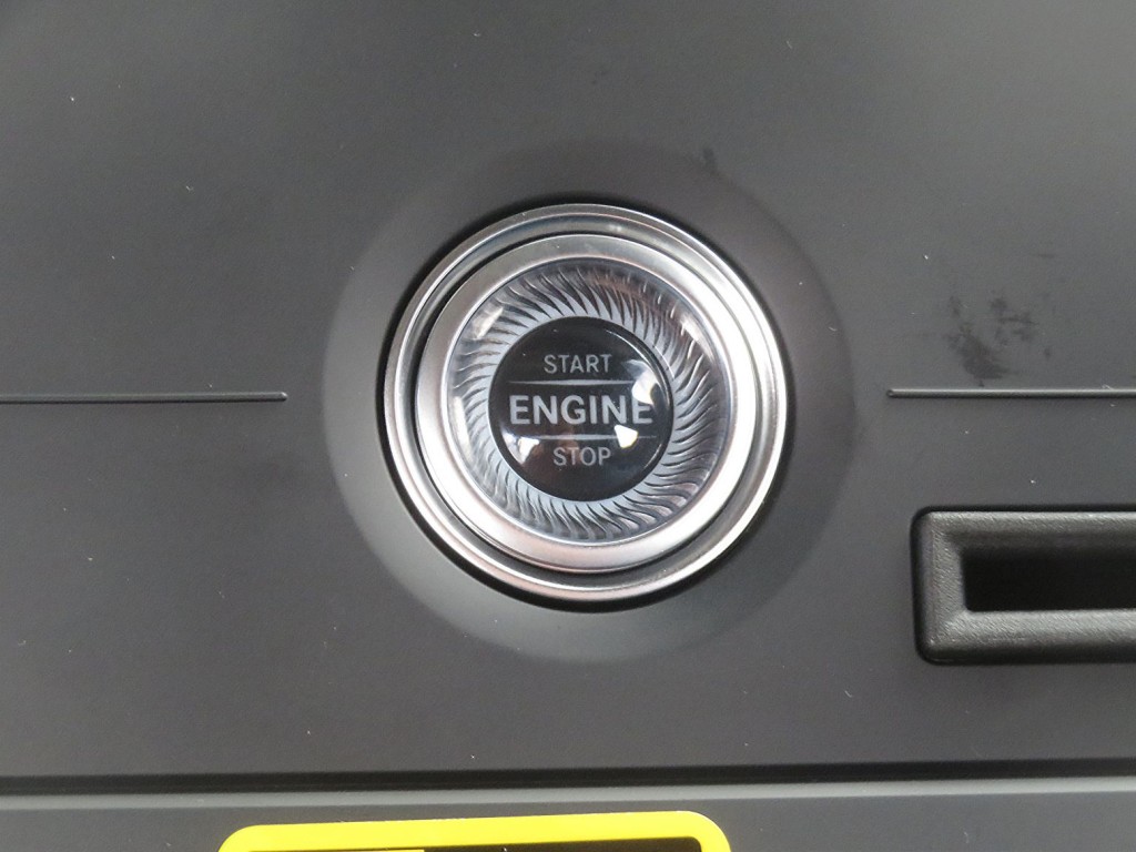 エンジンスタートスイッチです。|三菱 スーパーグレート 2RG-FP84VDRの写真19