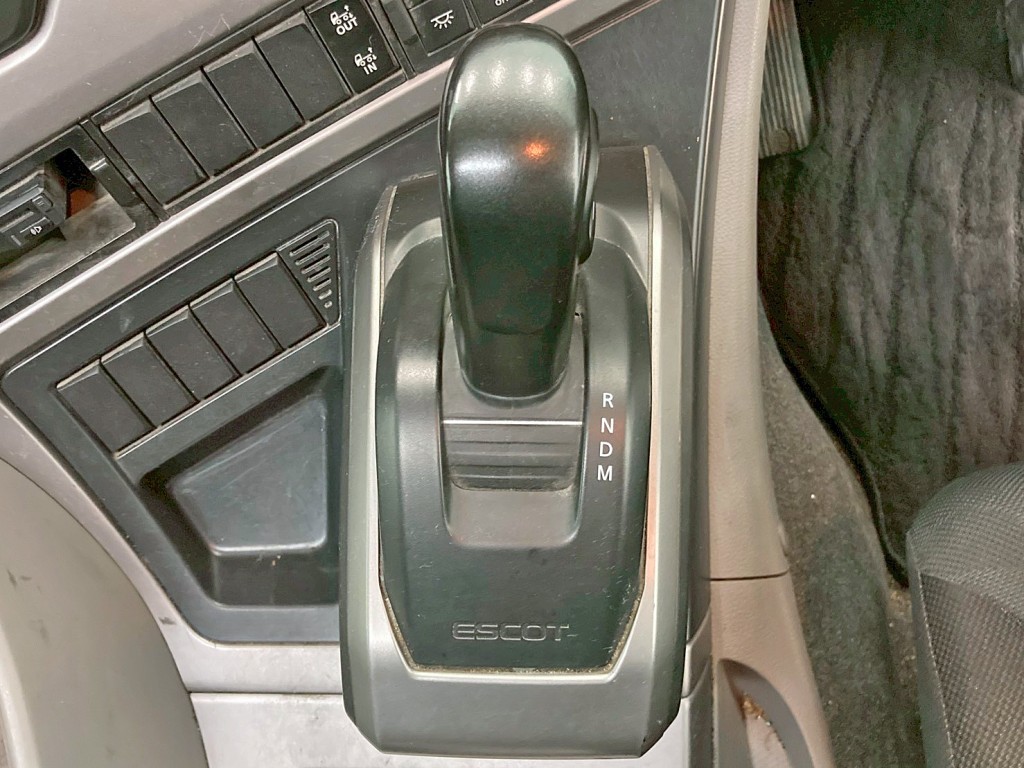 エスコットⅥです。|UDトラックス クオン 2PG-CG5CEの写真35