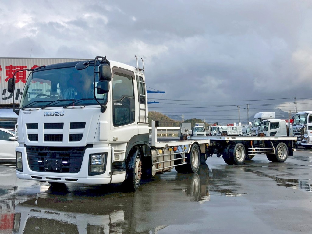 当該車両は、R121127(トレーラ)とセット販売です。|いすゞ ギガ LKG-EXD77AG改の写真1