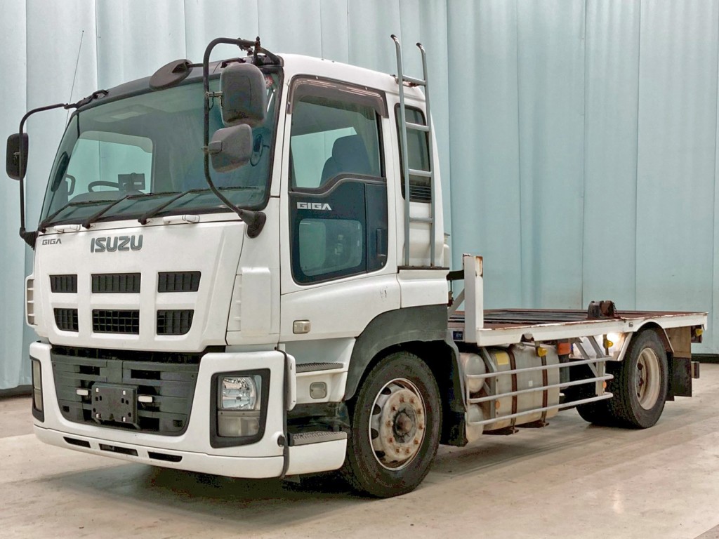 いすゞ ギガ LKG-EXD77AG改の写真3