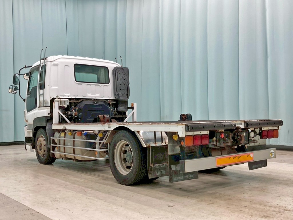 いすゞ ギガ LKG-EXD77AG改の写真5