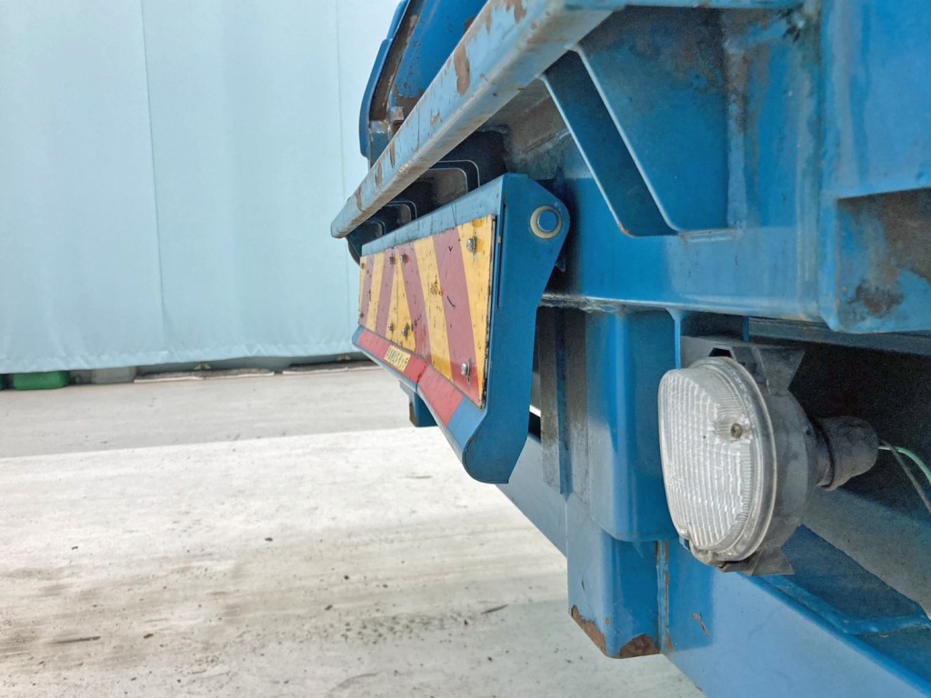 非常停止版に曲がりがあります。|三菱 ファイター 2KG-FK72FZの写真23