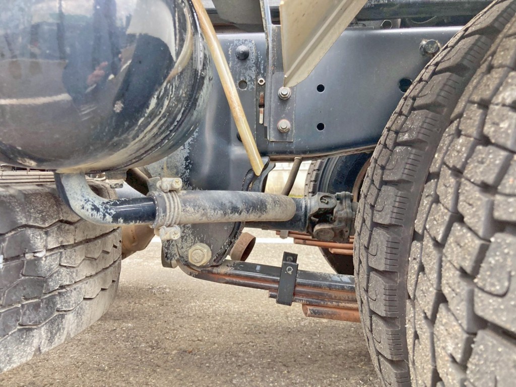 リーフサスです。|いすゞ エルフ TPG-NKR85AN(2WD)の写真7