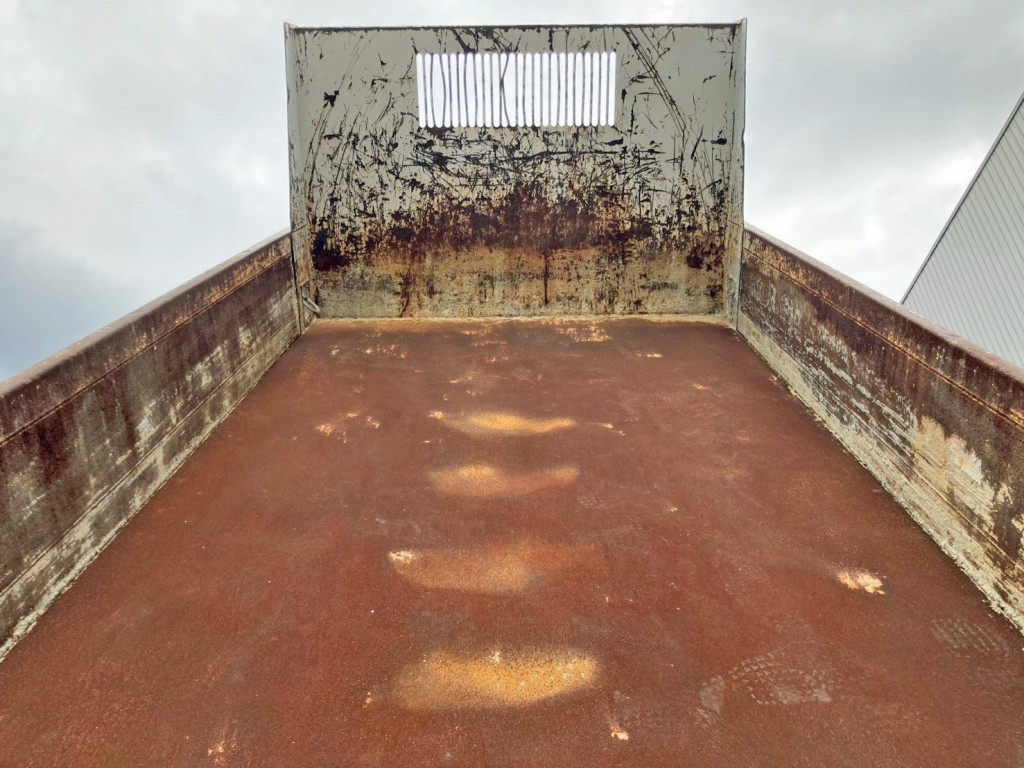 いすゞ エルフ TPG-NKR85AN(2WD)の写真11