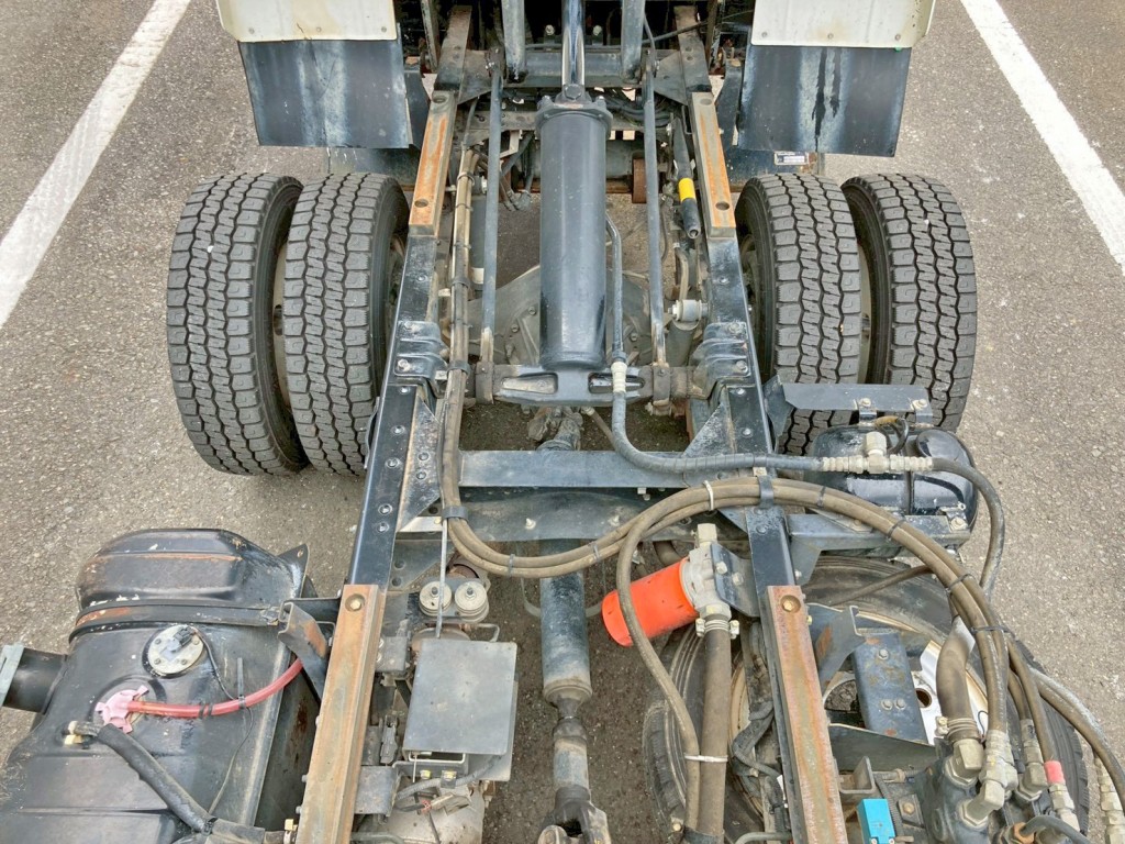 いすゞ エルフ TPG-NKR85AN(2WD)の写真19