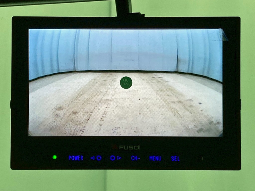 液晶バックモニター付きです。|三菱 スーパーグレート 2PG-FS84VZの写真16