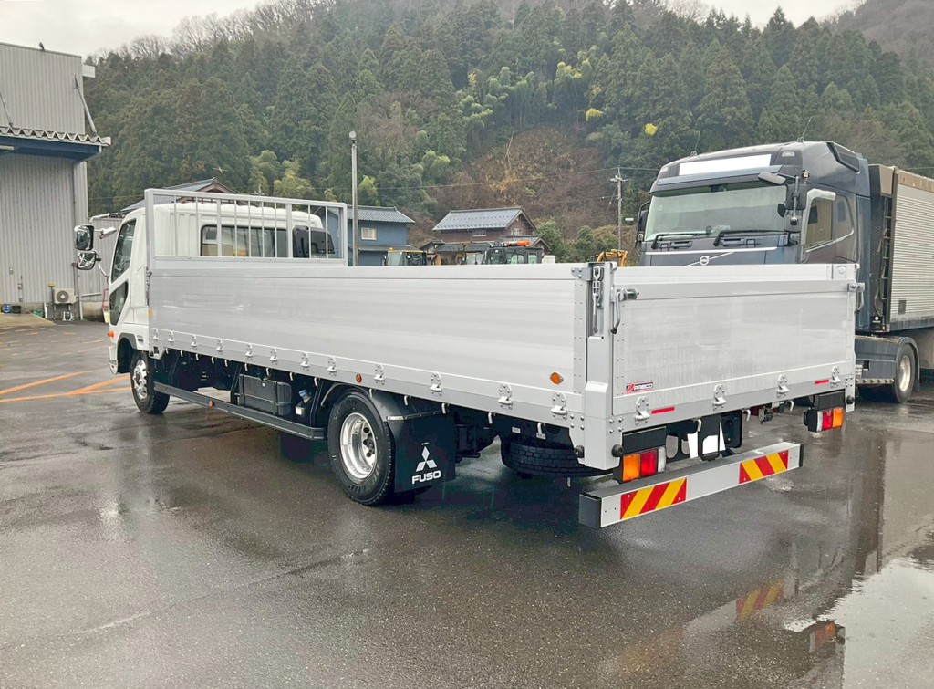 三菱 ファイター 2KG-FK65F(2WD)の写真3