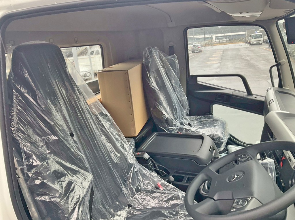 三菱 ファイター 2KG-FK65F(2WD)の写真7