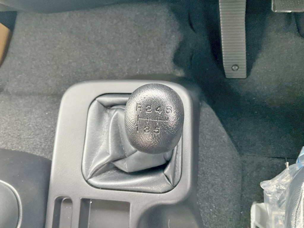 三菱 ファイター 2KG-FK65F(2WD)の写真16